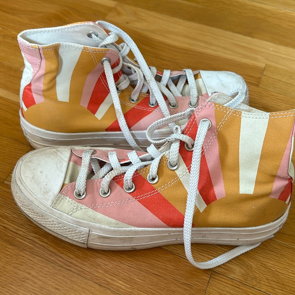 Sunset converse size 8